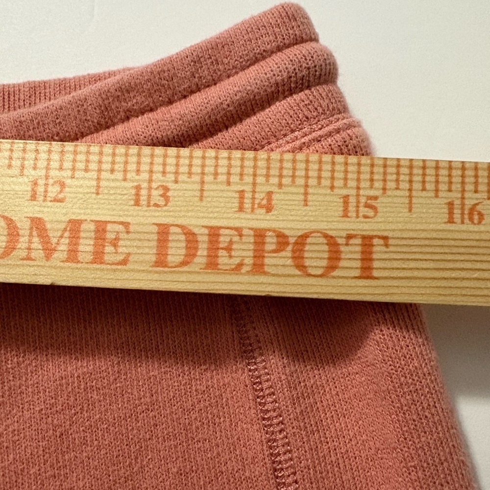 Tommy Bahama Athleisure Ribbed 100% Cotton Coral Knit 1/4 Top and Cropped Pants. - Picture 6 of 16